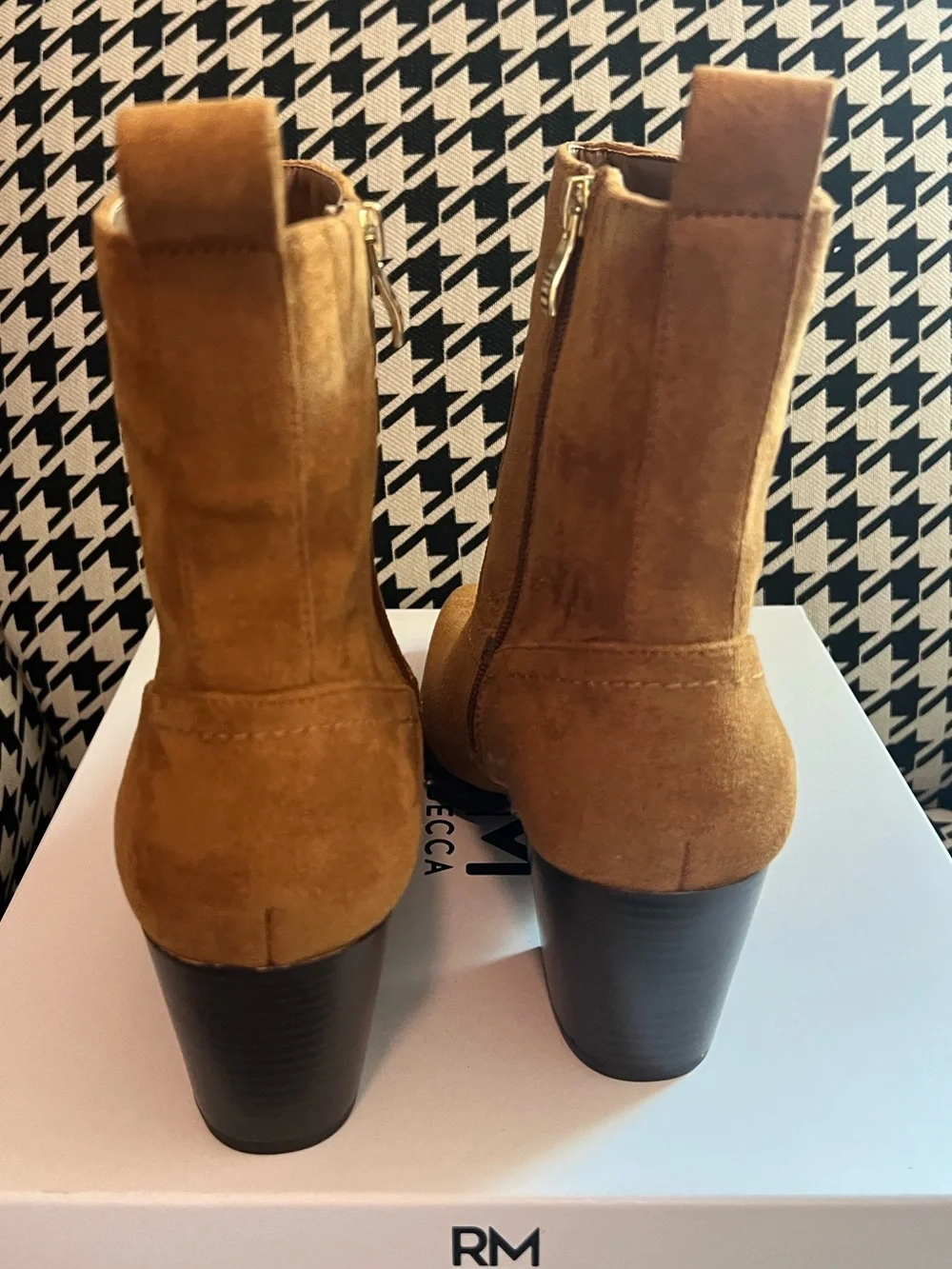 Rebecca Minkoff Women’s US 8 Camel Suede Ankle Booties Pointed Toe Pull-On